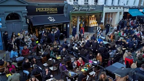 Indische Mutante bedroht britische Lockerungen