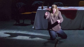 Neptun befiehlt ein Ketchup-Massaker