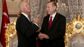 Die Türkei in der NATO halten