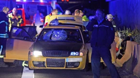 Erdklumpen-Wurf auf Auto abgekartetes Spiel?