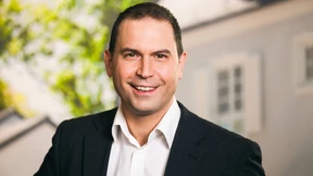 Klomann kündigt Rücktritt an