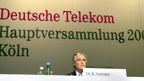 Telekom-Aktionäre fordern Millionen - seit zwölf Jahren
