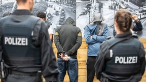 Mehr Gewalt? Da verweist Merz auf Zugewanderte