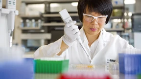 BASF-Aktien geben nach gesenkter Prognose nach