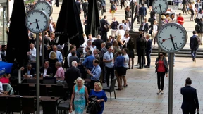 Britische Arbeitslosigkeit fällt auf 5 Prozent