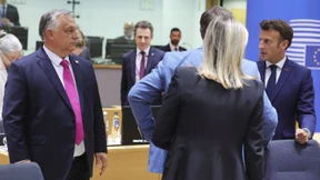 Politische Manöver belasten Anleger in Ungarn