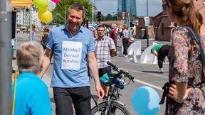 Platz für Menschen statt für Autos