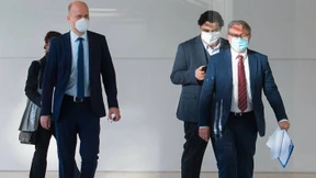 Worum geht es in der Löbel-Nüßlein-Affäre?