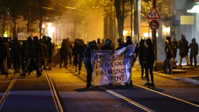 „Wenn eine Mülltonne brennt, ist die Aufmerksamkeit höher“