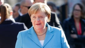 Merkel will Streit um Diesel-Nachrüstungen bis Ende September beilegen