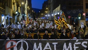 Tausende Spanier protestieren gegen Militäreinsatz