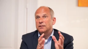 Justizminister Poseck weist Verantwortung von sich