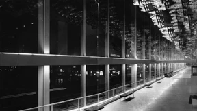 Lieber die Theaterleute fragen