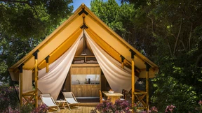 Walter, das Zelt hat eine Küche