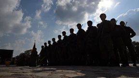 Die Truppe sollte einen Schritt nach dem anderen machen