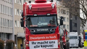 Lkw-Fahrer protestieren in Köln