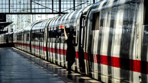 Bahn verbessert Pünktlichkeit im Juli