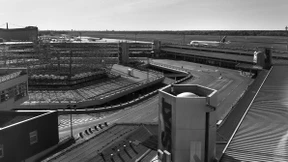 Ein Wal aus Beton träumt