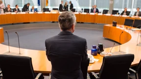 Innenminister bestreitet Erkenntnisse über Wirtschaftsspionage