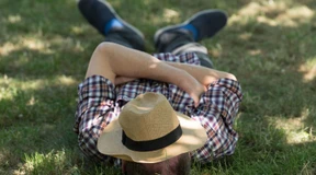 Amtsärzte regen Einführung von Siesta im Sommer an