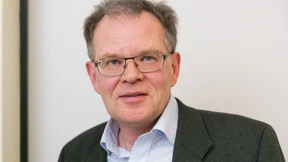 Gymnasium verteidigt Kreuzfahrt