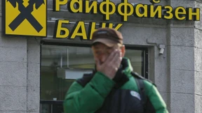 Russland-Geschäft von Raiffeisen und Unicredit bereitet Investoren Sorgen