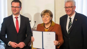 Merkel für Flüchtlingspolitik ausgezeichnet