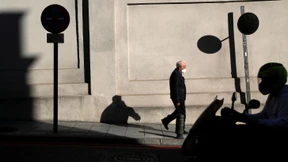 Spaniens Rentner protestieren gegen Onlinebanking