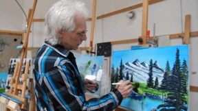 Alaska Mountains und befreundete Bäume