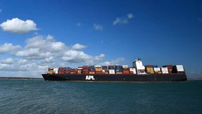 Frachter mit 410 Tonnen Sprengstoff gestoppt