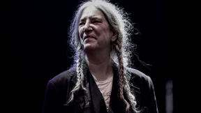 Patti Smith besucht in Berlin oft das Grab von Brecht