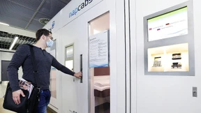 Ein Nickercken in der „Nap-Cab“