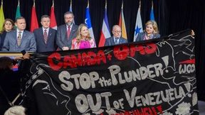 Maduro mit Sanktionen zum Aufgeben zwingen