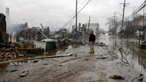 Auferstehen aus Ruinen