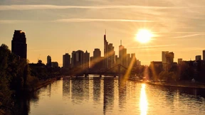 Verbraucherzentralen klagen gegen Negativzinsen