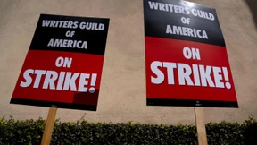 Autoren fordern mehr Geld und Schutz vor KI