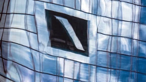 Deutsche Bank will negative Zinsen an Kunden weitergeben