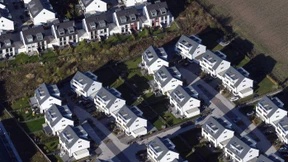 Mittleres Einkommen, hohe Last