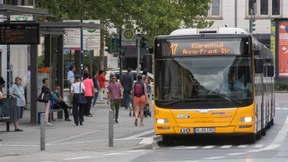 Wiesbaden führt Metrobusse ein und plant neue Linien