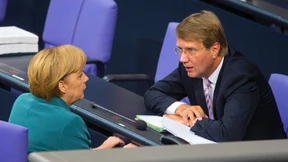 Pofalla: Habe Merkel nicht informiert