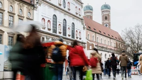 Inzidenz sinkt auf 1372