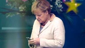 „Deshalb benutze ich ein Handy, das auf das Parteikonto läuft“