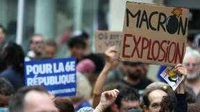 Tausende protestieren gegen Ernennung von Barnier