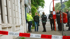 Junger Mann will Streit schlichten – und wird erstochen