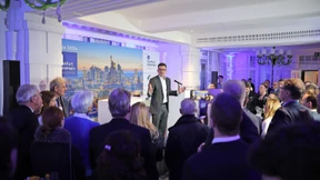 Gemeinsam gegen Dubai und das Silicon Valley