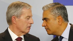 Deutscher Bank droht Aktionärsrevolte