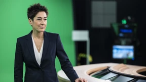 PEN und dju stellen sich hinter Hayali und Theveßen