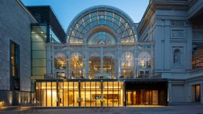 Wie ein Ozeandampfer des Art déco