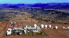 Ein Kuss, ganz Asche und Whisky