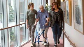 Pflegeversicherung: Mehr Geld allein hilft nicht